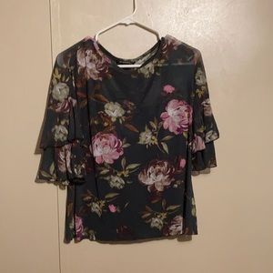Beautiful Women’s Blouse great for an interview or nice event